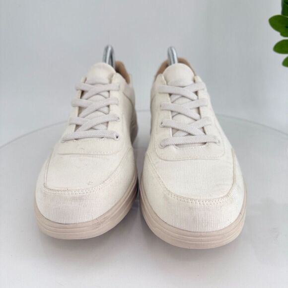 Bzees Womens Time Square Slip On Sneakers Size 11 White Canvas Comfy Shoes - Picture 4 of 15